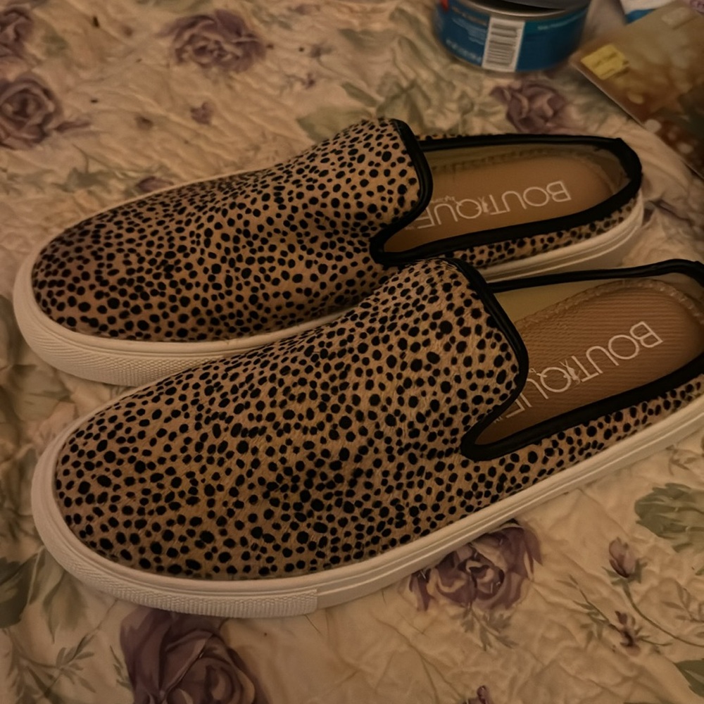 Boutique By Corkys “Abbott” Leopard Print Slides Women’s Size 8 new w/o tags